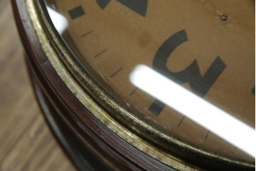 和製アンティーク　精工舎(SEIKOSHA、セイコー)　丸形　レトロなデザインが魅力的な掛け時計　(R-072254)