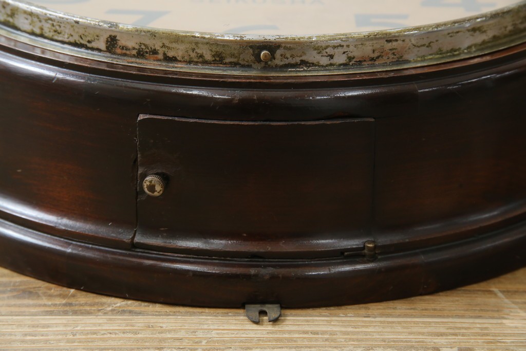 和製アンティーク　精工舎(SEIKOSHA、セイコー)　丸形　レトロなデザインが魅力的な掛け時計　(R-072254)