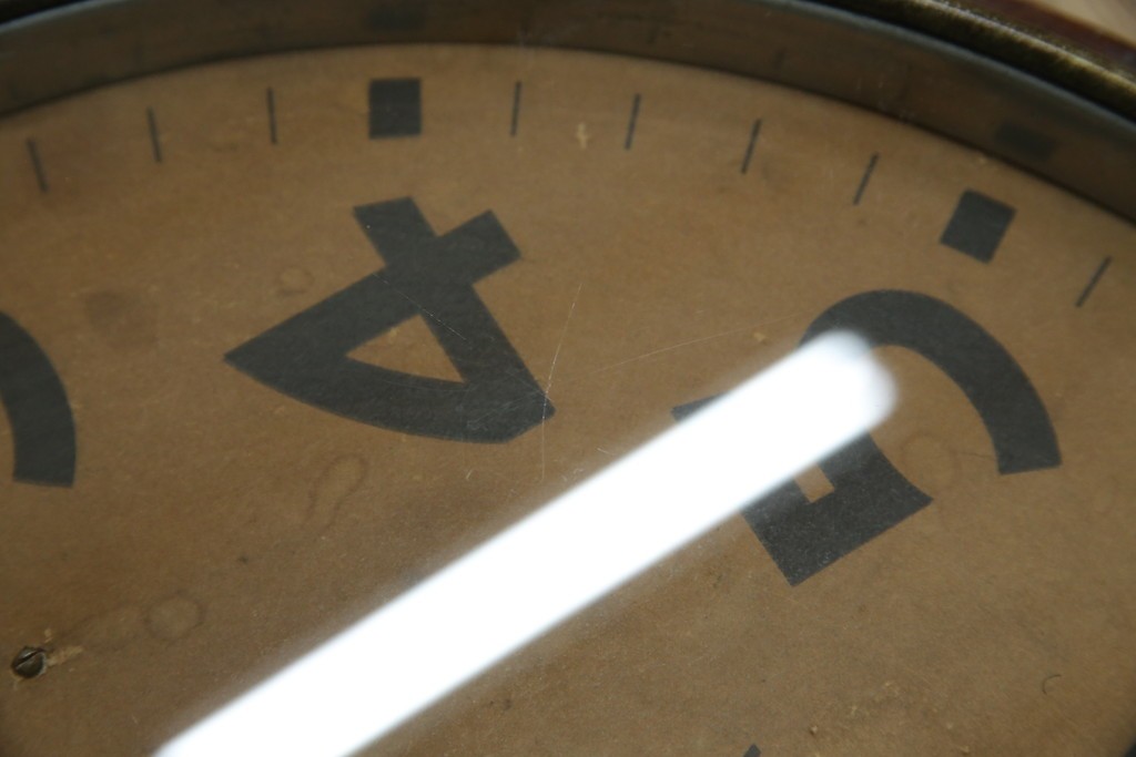 和製アンティーク　精工舎(SEIKOSHA、セイコー)　丸形　レトロなデザインが魅力的な掛け時計　(R-072254)