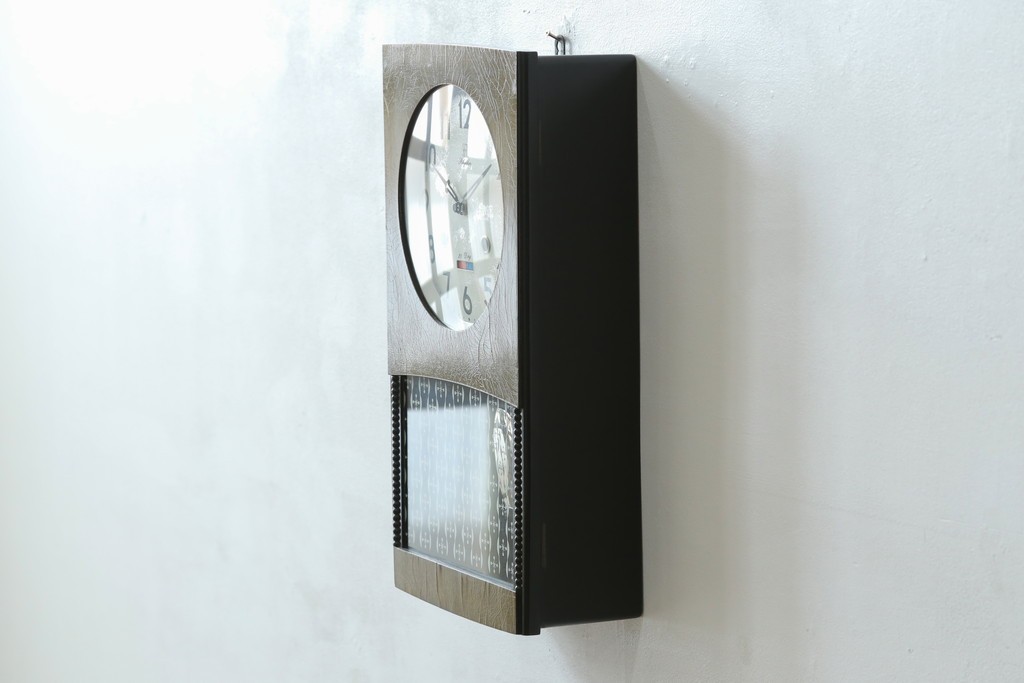 和製ヴィンテージ　RHYTHM(リズム時計工業)　30DAY　レトロな雰囲気が魅力の掛け時計　(R-072257)