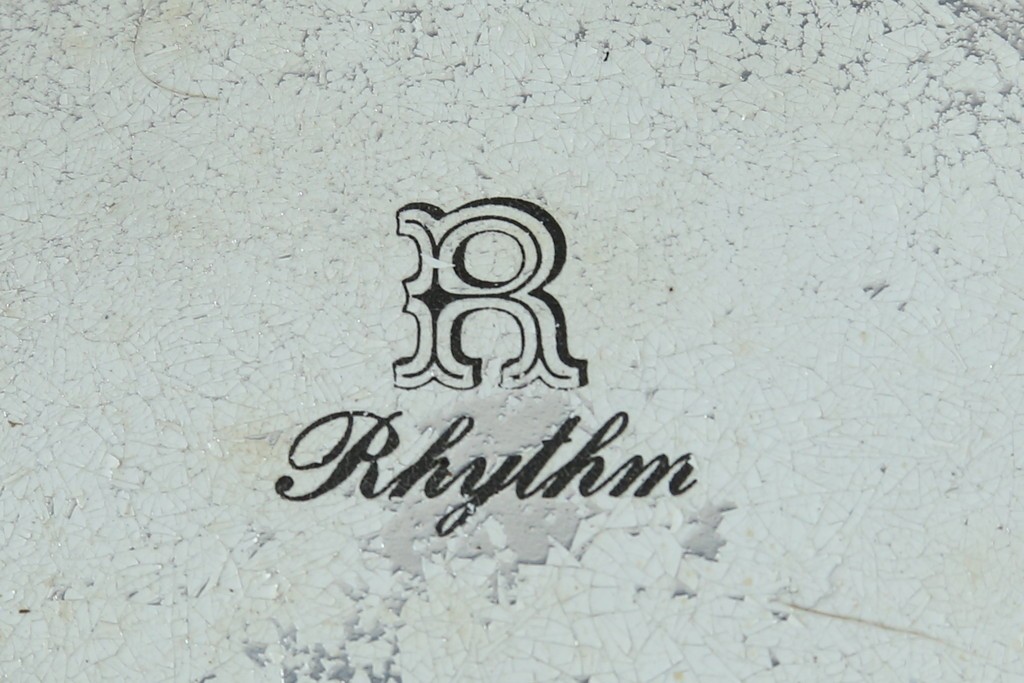 和製ヴィンテージ　RHYTHM(リズム時計工業)　30DAY　レトロな雰囲気が魅力の掛け時計　(R-072257)
