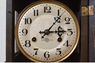 和製アンティーク　精工舎(SEIKOSHA、セイコー)　TRADE(S)MARK　木の温かみを感じるクラシカルな雰囲気の掛け時計(柱時計、古時計、振り子時計)(R-072266)