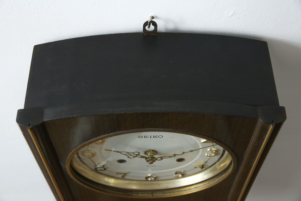 和製ヴィンテージ　SEIKO(セイコー)　30DAY　インデックス(数字)と針の金色がお洒落な掛け時計　(R-072277)