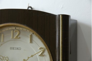 和製ヴィンテージ　SEIKO(セイコー)　30DAY　インデックス(数字)と針の金色がお洒落な掛け時計　(R-072277)
