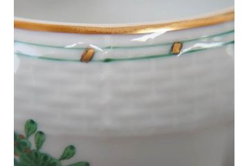 ヘレンド　ハンガリー　HEREND HVNGARY　インドの華　清楚な色合いとデザインが素敵なシュガーポット(HUNGARY、グリーン、洋食器、ボンボン入れ、小物入れ)(R-072283)