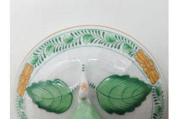 ヘレンド　ハンガリー　HEREND HVNGARY　インドの華　清楚な色合いとデザインが素敵なシュガーポット(HUNGARY、グリーン、洋食器、ボンボン入れ、小物入れ)(R-072283)