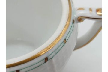 ヘレンド　ハンガリー　HEREND HVNGARY　インドの華　清楚な色合いとデザインが素敵なシュガーポット(HUNGARY、グリーン、洋食器、ボンボン入れ、小物入れ)(R-072283)