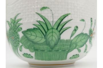 ヘレンド　ハンガリー　HEREND HVNGARY　インドの華　一つ一つ丁寧に作られた美しい意匠が目を惹くティーカップ&ソーサー3客セット(HUNGARY、洋食器、C&S、グリーン)(R-072284)