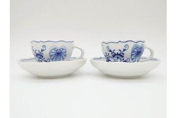 ドイツ　マイセン　Meissen　ブルーオニオン　美しい意匠が上品な雰囲気を高めるカップ&ソーサー2客セット(洋食器、C&S)(R-072288)