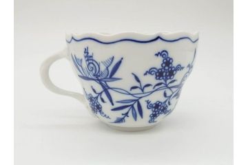 ドイツ　マイセン　Meissen　ブルーオニオン　美しい意匠が上品な雰囲気を高めるカップ&ソーサー2客セット(洋食器、C&S)(R-072288)