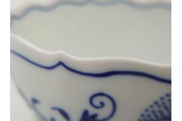 ドイツ　マイセン　Meissen　ブルーオニオン　美しい意匠が上品な雰囲気を高めるカップ&ソーサー2客セット(洋食器、C&S)(R-072288)