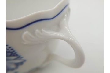 ドイツ　マイセン　Meissen　ブルーオニオン　美しい意匠が上品な雰囲気を高めるカップ&ソーサー2客セット(洋食器、C&S)(R-072288)