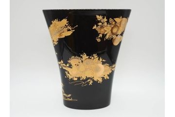 Rosenthal(ローゼンタール)　Bjorn Wiinblad(ビョルン・ヴィンブラッド)　ゴールドの煌びやかなデザインに魅了されるフラワーベース(花瓶、花入、花器)(R-072289)