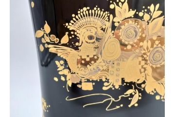 Rosenthal(ローゼンタール)　Bjorn Wiinblad(ビョルン・ヴィンブラッド)　ゴールドの煌びやかなデザインに魅了されるフラワーベース(花瓶、花入、花器)(R-072289)