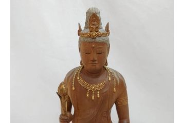 昭和　観世音菩薩　木彫　金彩　彩絵　細かい所までつくり込まれた仏像(加賀向正運?、置物、オブジェ、観音像、共箱付き)(R-072290)