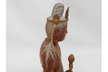 昭和　観世音菩薩　木彫　金彩　彩絵　細かい所までつくり込まれた仏像(加賀向正運?、置物、オブジェ、観音像、共箱付き)(R-072290)
