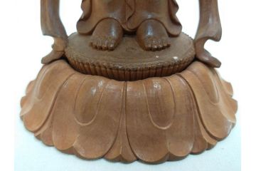 昭和　観世音菩薩　木彫　金彩　彩絵　細かい所までつくり込まれた仏像(加賀向正運?、置物、オブジェ、観音像、共箱付き)(R-072290)