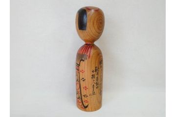 秋田木地山　小椋久太郎　約44cm　約36cm　大小　懐かしい雰囲気を醸し出すこけし2体セット(郷土人形玩具、伝統工芸、民芸品、置物、木彫)(R-072292)