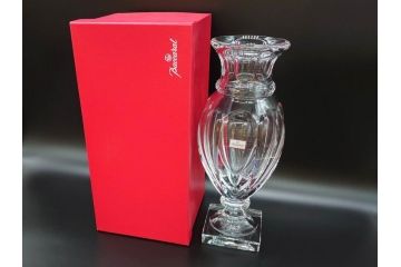 フランス　Baccarat　バカラ　エウリュディケ　約36cm　なめらかなフォルムが上品さを高める花瓶(フラワーベース、花入、花器、フルレッドクリスタルガラス、箱付き、Eurydice)(R-072298)