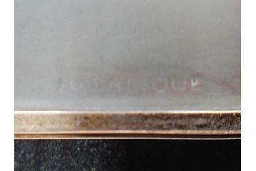 アンティーク　1920年代　レア　ルネ・ラリック(R.LALIQUE)　マスカット(葡萄)　珍しいデザインながらも取り入れやすいメニューホルダー(メニュー立て、メニュースタンド、ガラス、ギャルリーオルフェ(GALERIE ORPHEE)、案内、看板、箱付き)(R-072304)