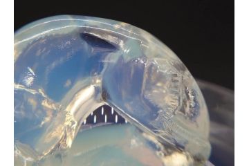 1926年　ルネ・ラリック(R.LALIQUE)　キツネ　オパルセントガラス　手彫りで作られた意匠が美しいピントレイ(ギャルリーオルフェ(GALERIE ORPHEE)、灰皿、オブジェ、アクセサリートレイ、箱付き)(R-072305)