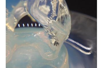 1926年　ルネ・ラリック(R.LALIQUE)　キツネ　オパルセントガラス　手彫りで作られた意匠が美しいピントレイ(ギャルリーオルフェ(GALERIE ORPHEE)、灰皿、オブジェ、アクセサリートレイ、箱付き)(R-072305)