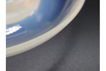 1926年　ルネ・ラリック(R.LALIQUE)　キツネ　オパルセントガラス　手彫りで作られた意匠が美しいピントレイ(ギャルリーオルフェ(GALERIE ORPHEE)、灰皿、オブジェ、アクセサリートレイ、箱付き)(R-072305)