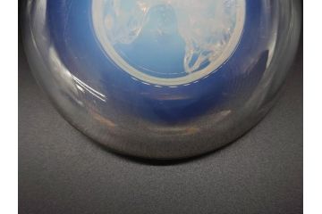 1926年　ルネ・ラリック(R.LALIQUE)　キツネ　オパルセントガラス　手彫りで作られた意匠が美しいピントレイ(ギャルリーオルフェ(GALERIE ORPHEE)、灰皿、オブジェ、アクセサリートレイ、箱付き)(R-072305)