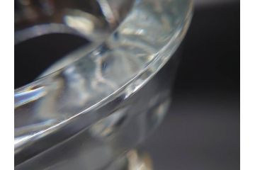 フランス　Baccarat　バカラ　トルネード　斬新なデザインが高級感溢れるフラワーベース(花瓶、花入、花器、フルレッドクリスタルガラス)(R-072306)