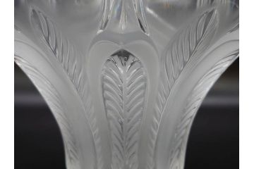 フランス　LALIQUE(ラリック)　クリスタルガラス　花のようなデザインが美しいフラワーベース(花瓶、花入、花器)(R-072307)