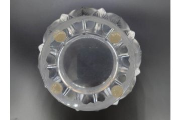フランス　LALIQUE(ラリック)　クリスタルガラス　花のようなデザインが美しいフラワーベース(花瓶、花入、花器)(R-072307)