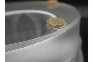 フランス　LALIQUE(ラリック)　クリスタルガラス　花のようなデザインが美しいフラワーベース(花瓶、花入、花器)(R-072307)