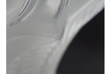 フランス　LALIQUE(ラリック)　クリスタルガラス　花のようなデザインが美しいフラワーベース(花瓶、花入、花器)(R-072307)