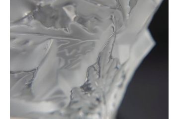 フランス　LALIQUE(ラリック)　シャンゼリゼ　クリスタル　繊細なデザインが輝きを放つフラワーベース(花瓶、花入、花器、ガラス、箱付き)(R-072308)
