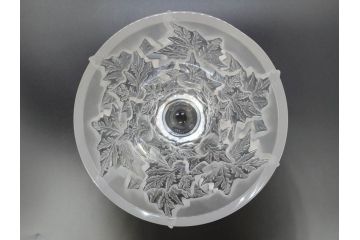 フランス　LALIQUE(ラリック)　シャンゼリゼ　クリスタル　繊細なデザインが輝きを放つフラワーベース(花瓶、花入、花器、ガラス、箱付き)(R-072308)