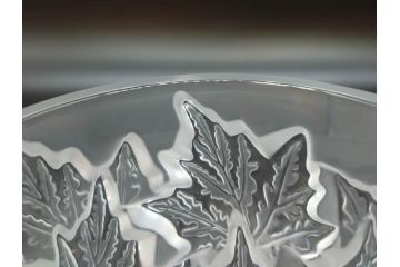 フランス　LALIQUE(ラリック)　シャンゼリゼ　クリスタル　繊細なデザインが輝きを放つフラワーベース(花瓶、花入、花器、ガラス、箱付き)(R-072308)