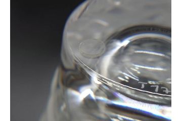 フランス　LALIQUE(ラリック)　シャンゼリゼ　クリスタル　繊細なデザインが輝きを放つフラワーベース(花瓶、花入、花器、ガラス、箱付き)(R-072308)