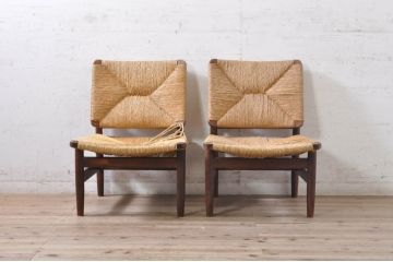 和製ビンテージ　松本民芸家具　ナラ材　アジアンテイストのお部屋におすすめなラッシチェア2脚セット(低椅子、ラウンジチェア、ダイニングチェア、椅子、イス、ヴィンテージ)(R-072328)