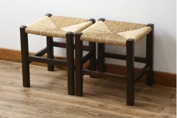 和製ビンテージ　松本民芸家具　アジアンテイストの空間づくりにおすすめのラッシスツール2脚セット(椅子、イス、ヴィンテージ)(R-072330)