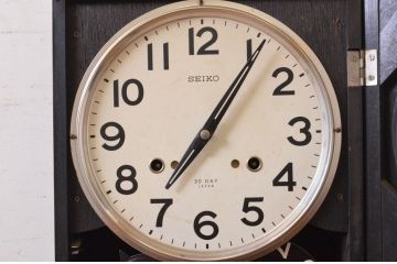 和製アンティーク　SEIKO(セイコー)　昔懐かしい雰囲気を醸し出す掛け時計(柱時計、古時計、振り子時計)R-072348)