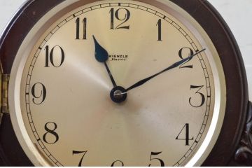 アンティーク時計　ドイツ　KIENZLE(キンツレ)　落ち着いたクラシカルな雰囲気と色味が素敵な置き時計(置時計、古時計)(R-072357)