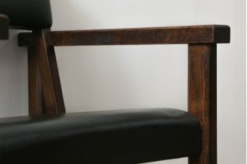 和製ビンテージ　松本民芸家具　特注　ナラ材　合皮　シンプルでスタイリッシュなアームチェア2脚セット(ダイニングチェア、椅子、イス、ヴィンテージ)(R-072377)