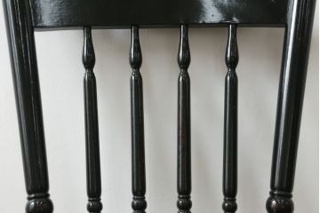 中古　松本民芸家具　16型スピンドルチェア　ゆったりと座れるダイニングチェア(板座チェア、椅子、イス)(R-072378)