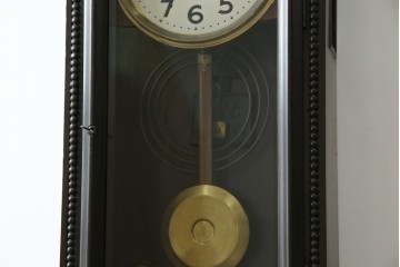 和製アンティーク　横浜エムズイ商会　TRADE(Z)MARK(トレードマーク)　横窓縁のダイヤガラスが素敵な掛け時計　(R-072397)