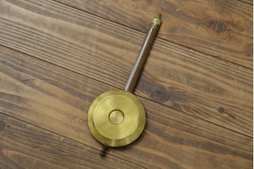 和製アンティーク　横浜エムズイ商会　TRADE(Z)MARK(トレードマーク)　横窓縁のダイヤガラスが素敵な掛け時計　(R-072397)