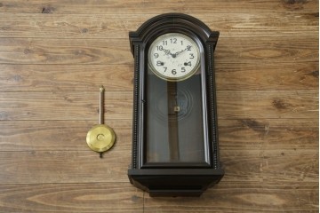 和製アンティーク　横浜エムズイ商会　TRADE(Z)MARK(トレードマーク)　横窓縁のダイヤガラスが素敵な掛け時計　(R-072397)