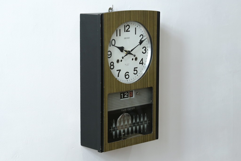 和製アンティーク　SEIKO(セイコー)　昔懐かしい雰囲気を醸し出す掛け時計　(R-072398)