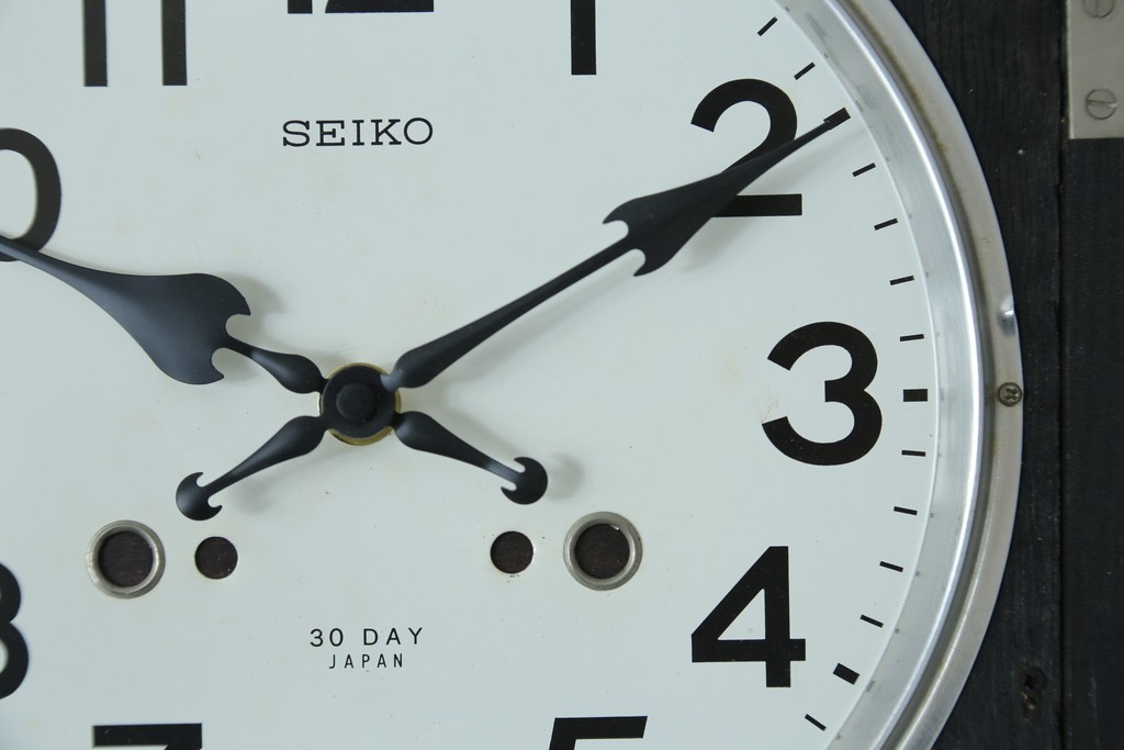 和製アンティーク　SEIKO(セイコー)　昔懐かしい雰囲気を醸し出す掛け時計　(R-072398)