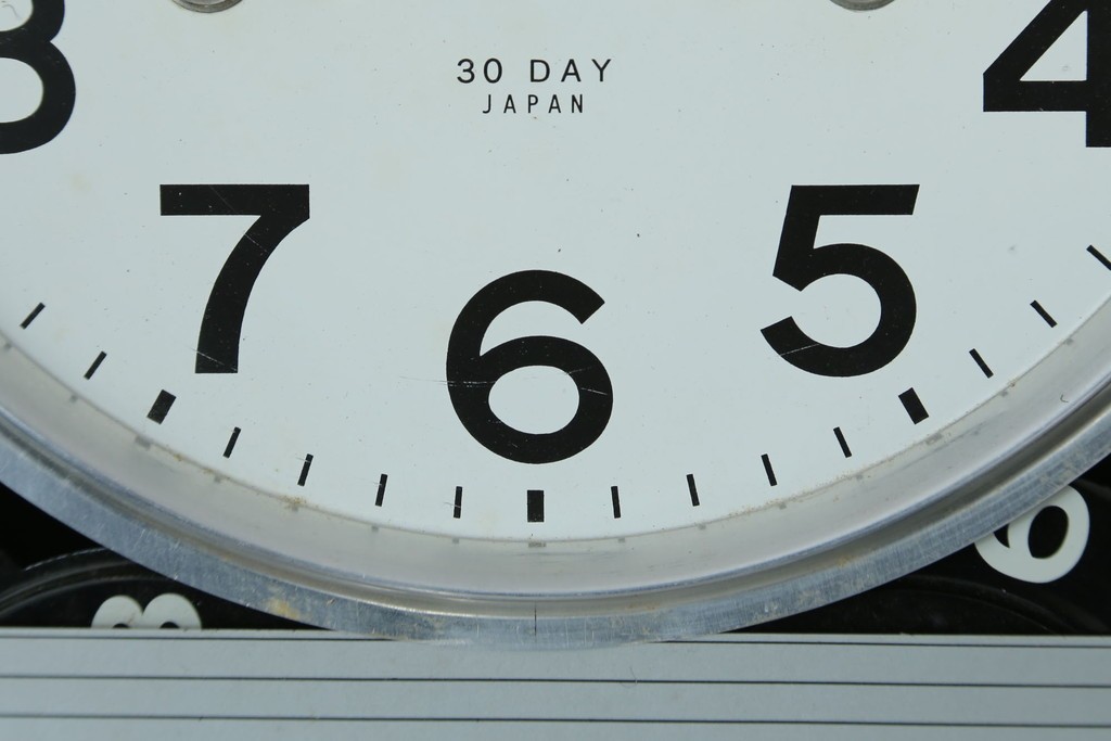 和製アンティーク　SEIKO(セイコー)　昔懐かしい雰囲気を醸し出す掛け時計　(R-072398)