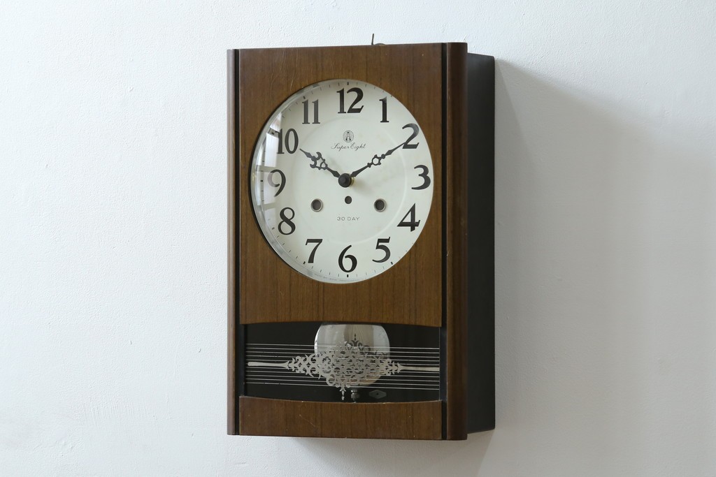 和製アンティーク　愛知時計電機(アイチ、AICHI)　AC TRADE MARK(トレードマーク)　Super Eight (スーパーエイト)　30DAY　レトロモダンなデザインが魅力的な掛け時計　(R-072411)